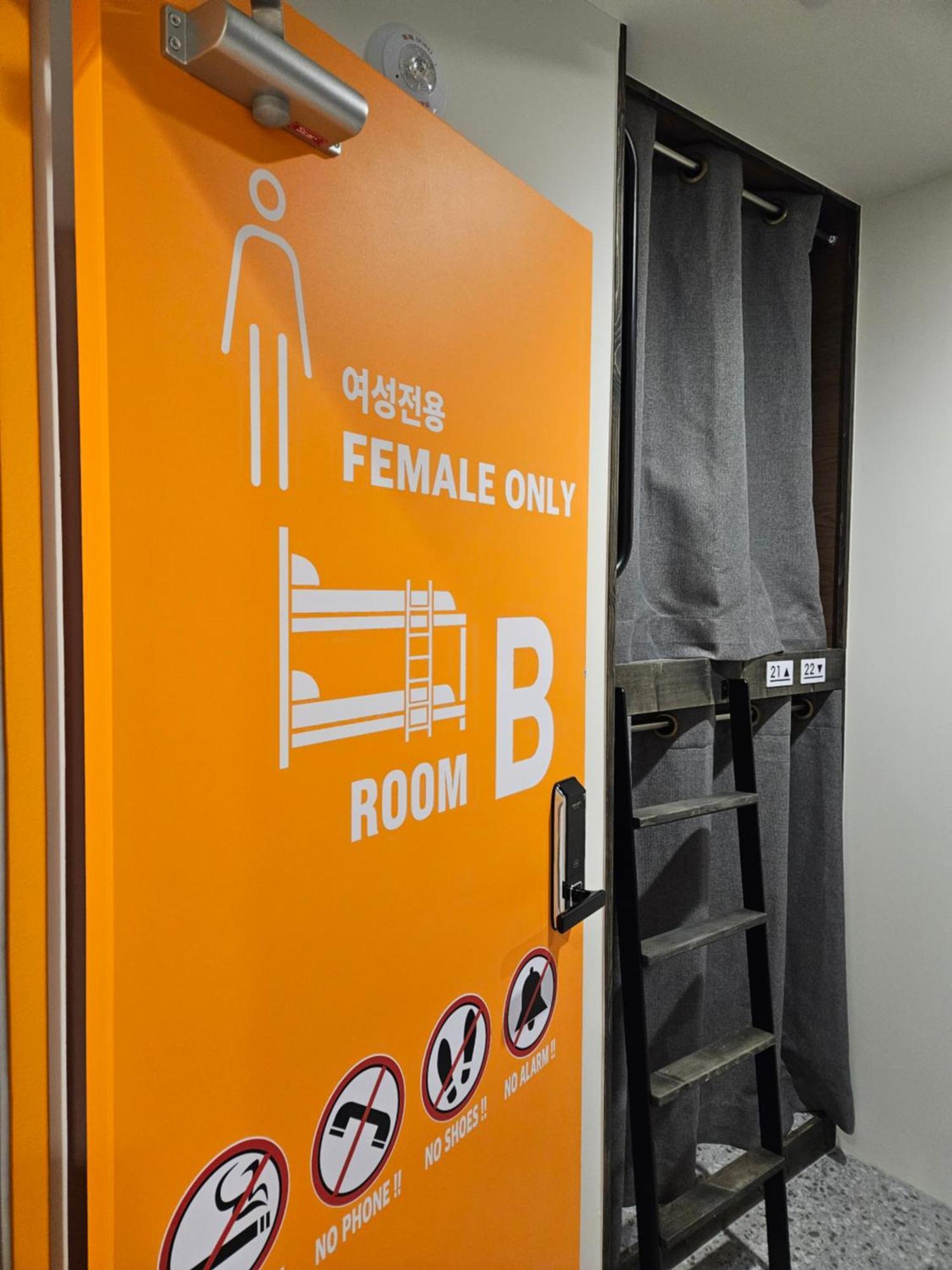 Seoul Cube Myeongdong Hotel Eksteriør billede